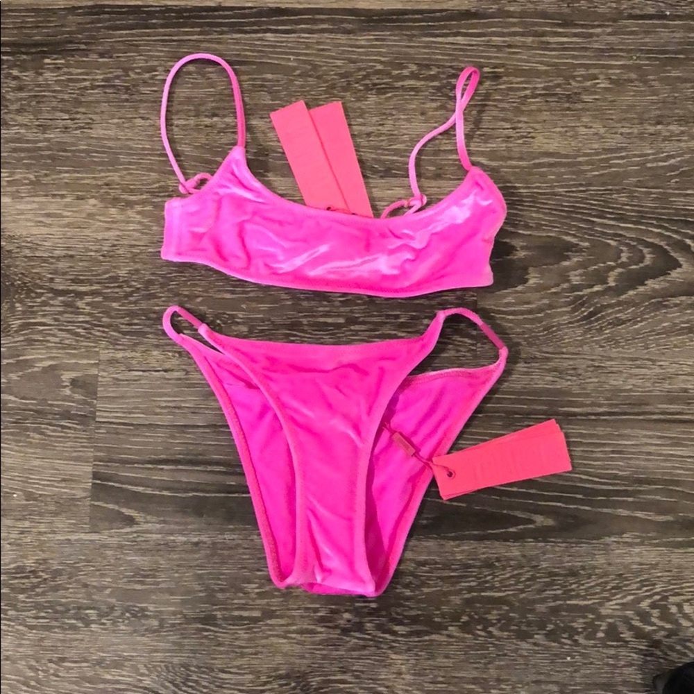 Triangl velvet bikini